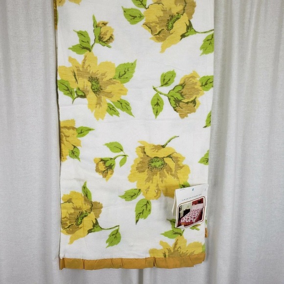 Lady Pepperell Summerette Poppies Thermal Blanket Vintage Nylon Satin Trim 72x90 - Picture 1 of 4